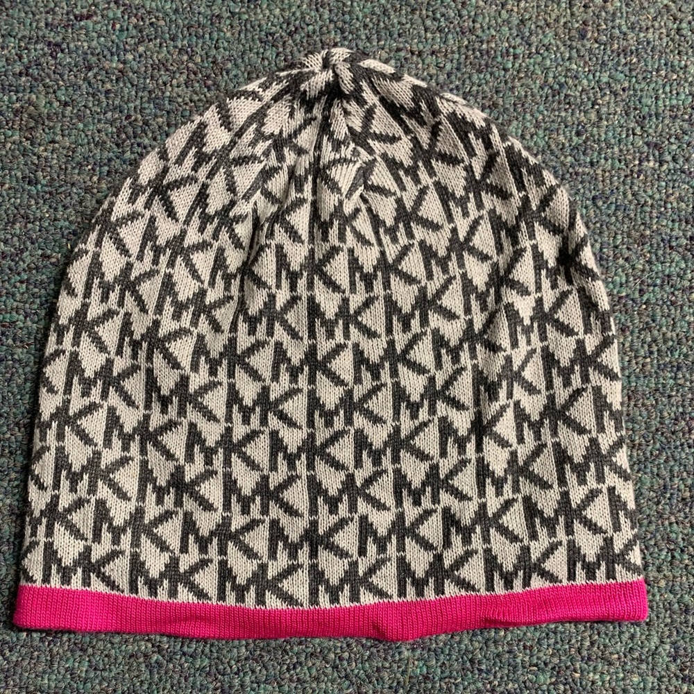 Michael Kors knit hat